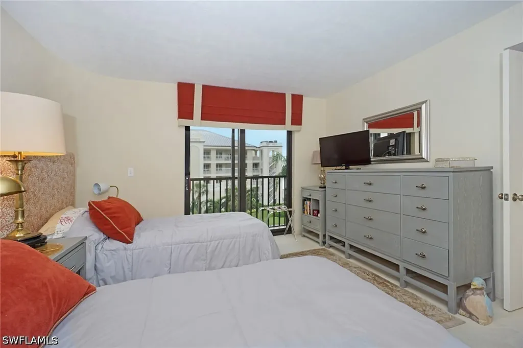 9653 Gulf Shore Drive Naples FL 34108