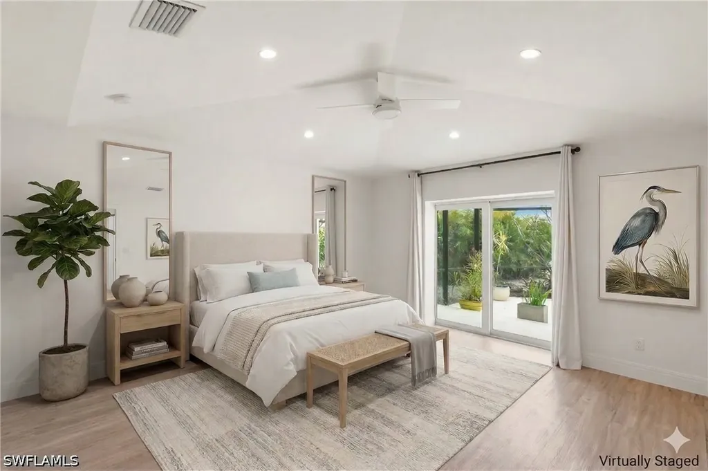 2178 Pine Woods Circle Naples FL 34105