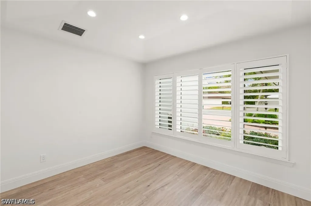 2178 Pine Woods Circle Naples FL 34105