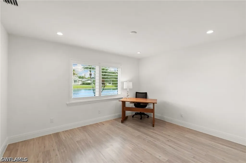 2178 Pine Woods Circle Naples FL 34105