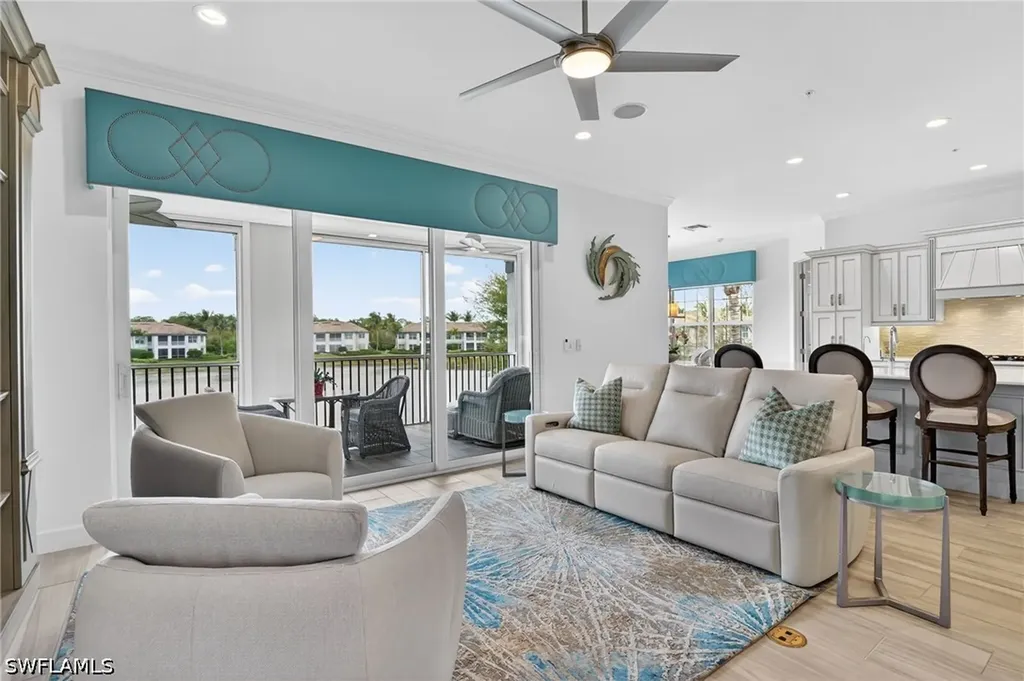 8062 Signature Club Circle Naples FL 34113