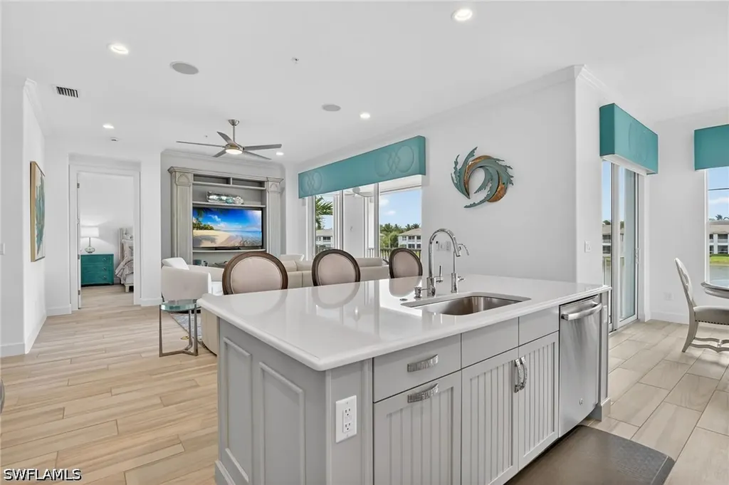 8062 Signature Club Circle Naples FL 34113