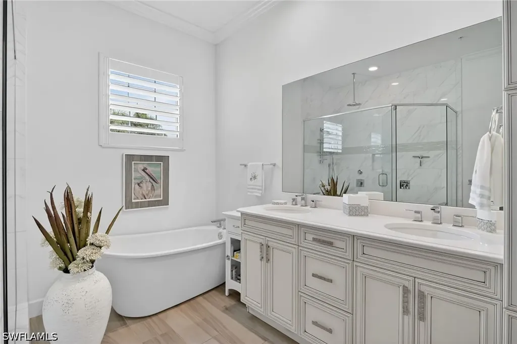 8062 Signature Club Circle Naples FL 34113