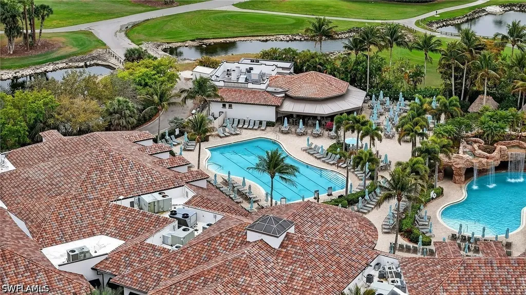 8062 Signature Club Circle Naples FL 34113