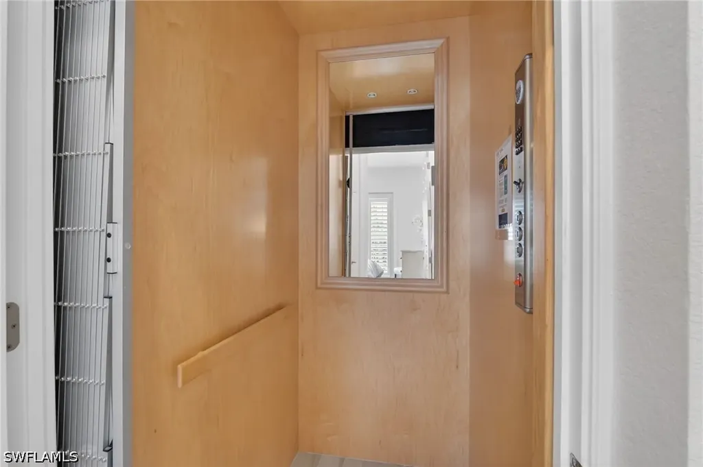 8062 Signature Club Circle Naples FL 34113