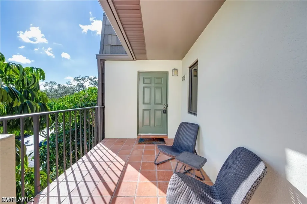 1645 Spoonbill Lane Naples FL 34105
