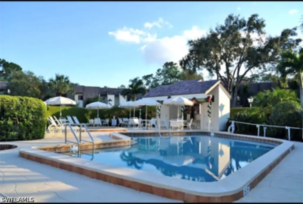 1645 Spoonbill Lane Naples FL 34105