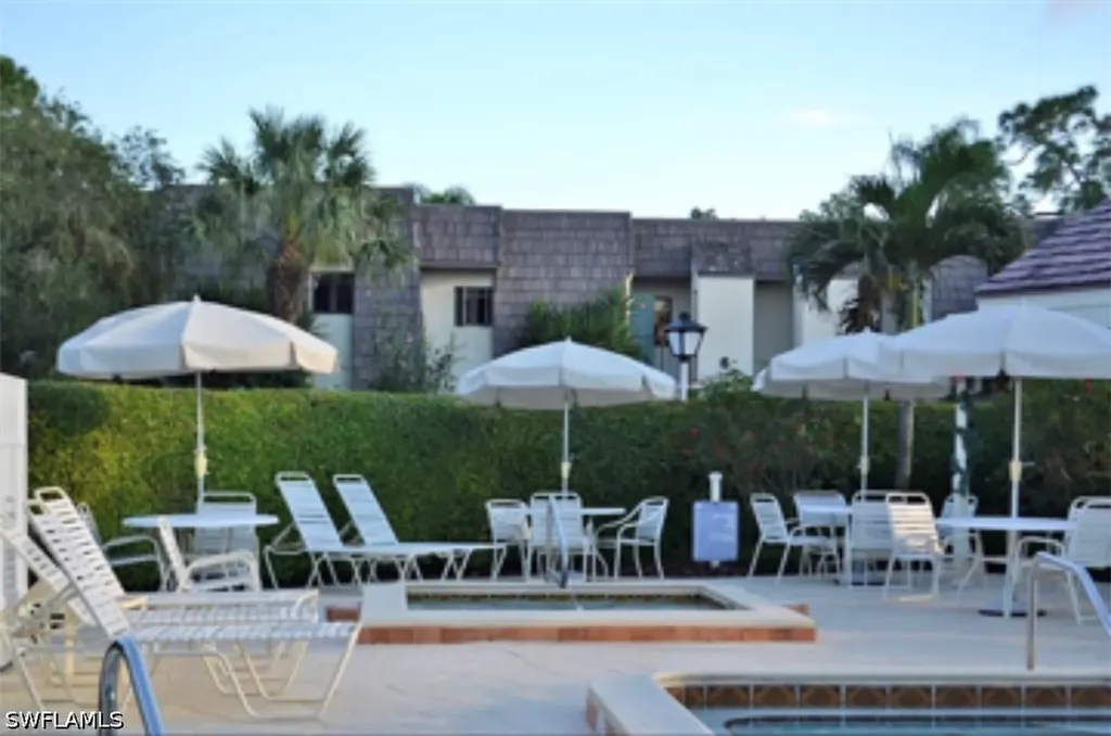 1645 Spoonbill Lane Naples FL 34105