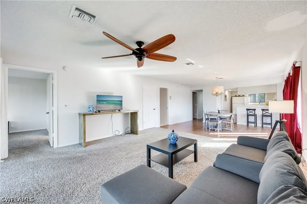 1645 Spoonbill Lane Naples FL 34105