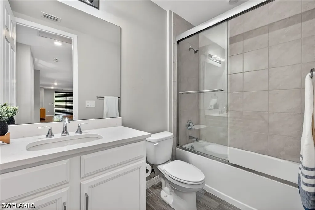 14567 Edgewater Circle Naples FL 34114