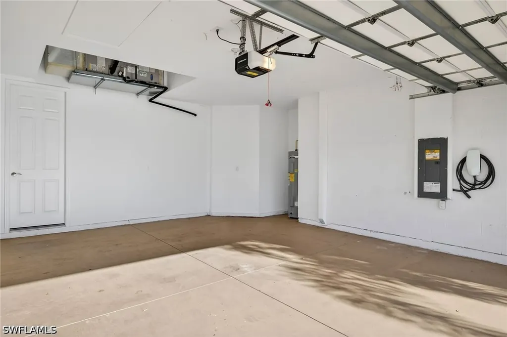 14567 Edgewater Circle Naples FL 34114