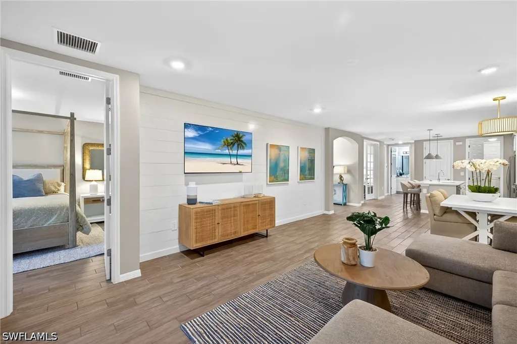 14567 Edgewater Circle Naples FL 34114
