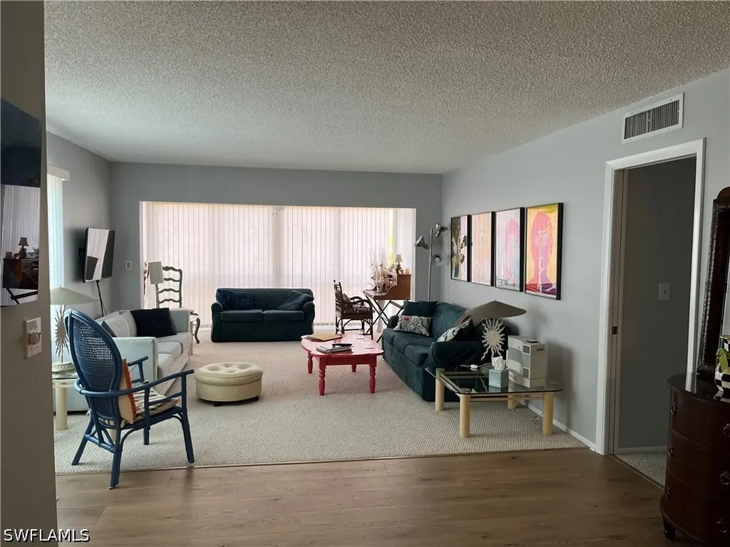 4140 Crayton Road Naples FL 34103