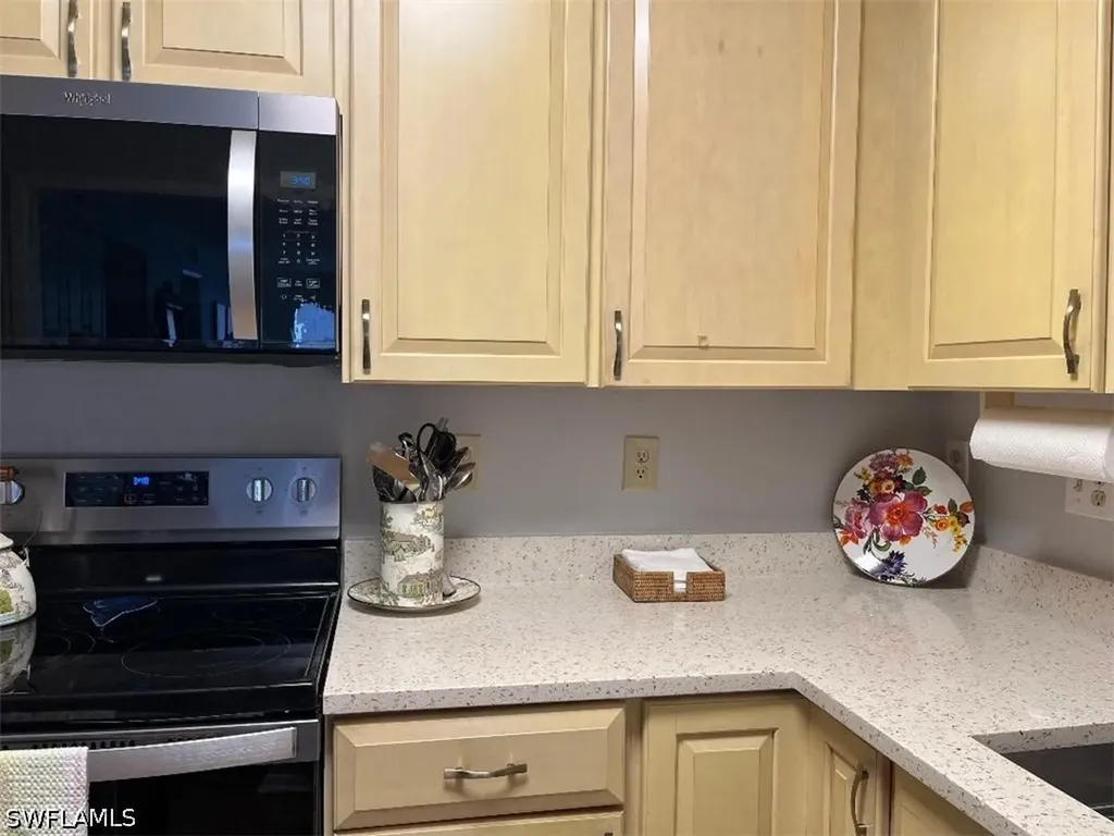 4140 Crayton Road Naples FL 34103