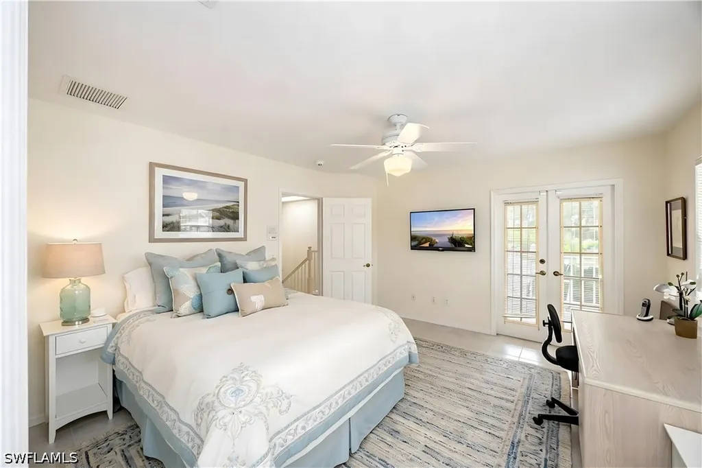 312 Carlton Place Naples FL 34108