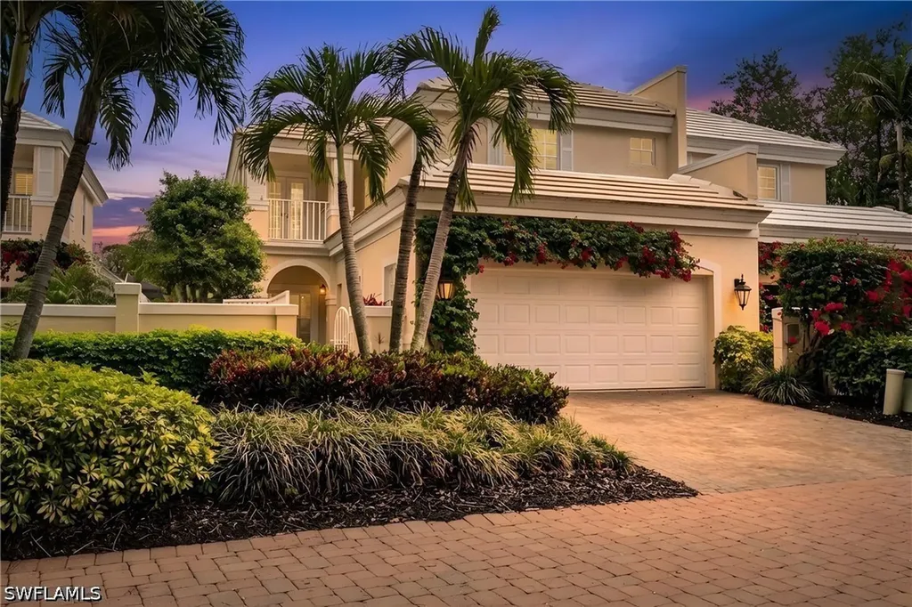 312 Carlton Place Naples FL 34108