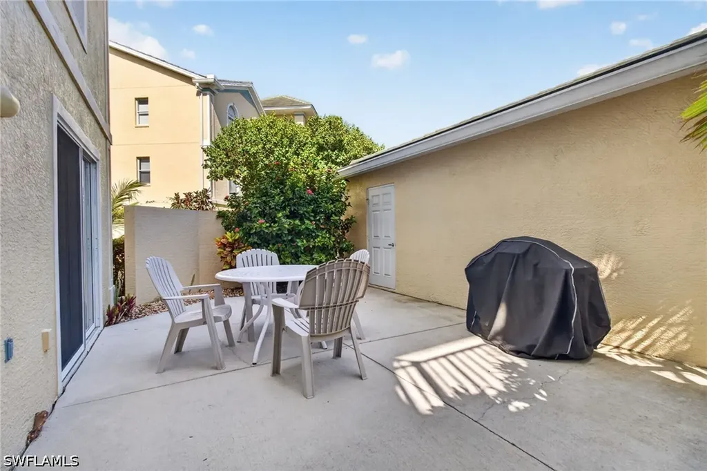 15505 Cedarwood Lane Naples FL 34110