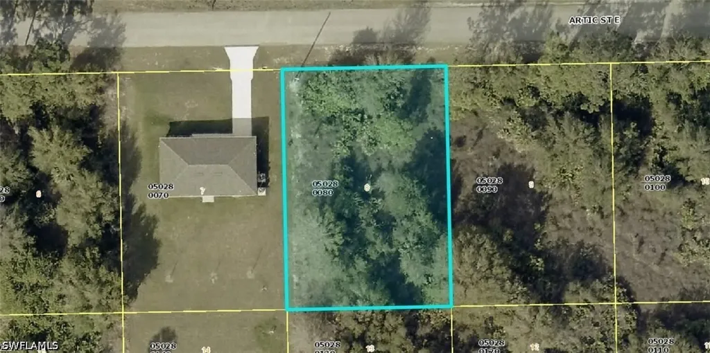 1118 Artic Street E Lehigh Acres FL 33974