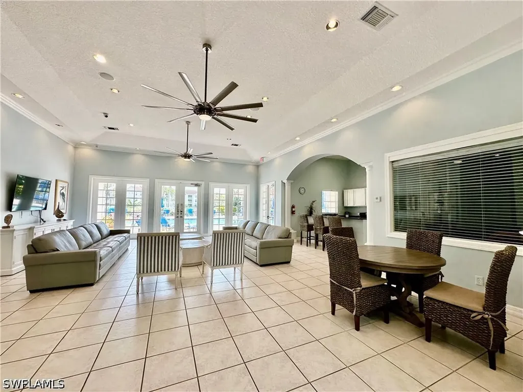 4700 Saint Croix Lane Naples FL 34109