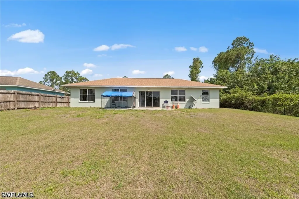 912 Maywood Avenue S Lehigh Acres FL 33974