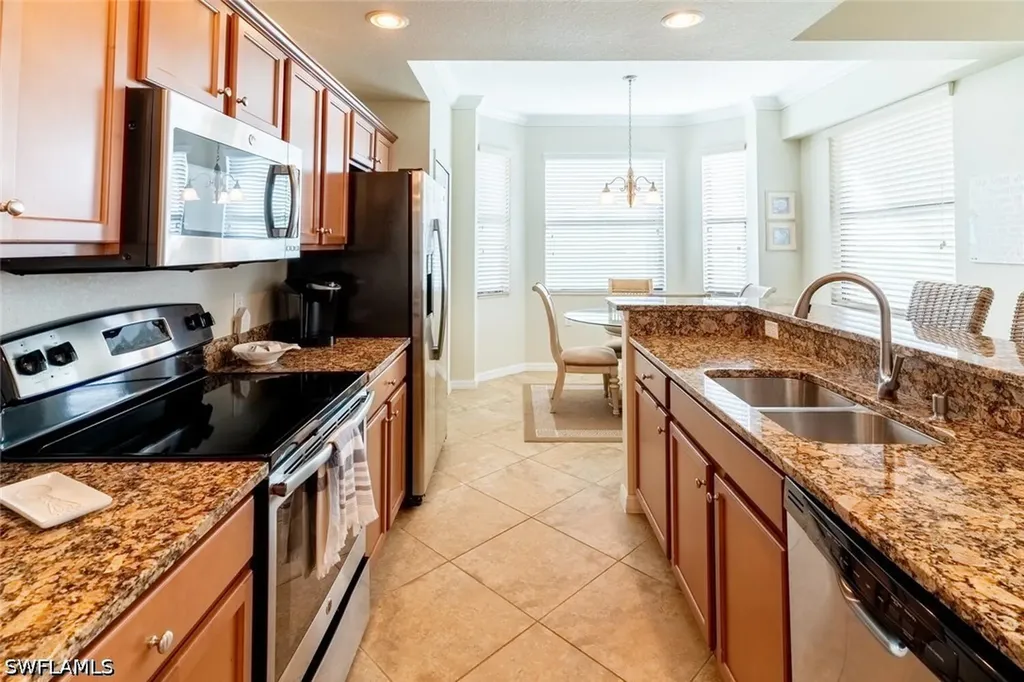 9731 Acqua Court Naples FL 34113