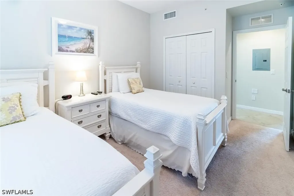 9731 Acqua Court Naples FL 34113