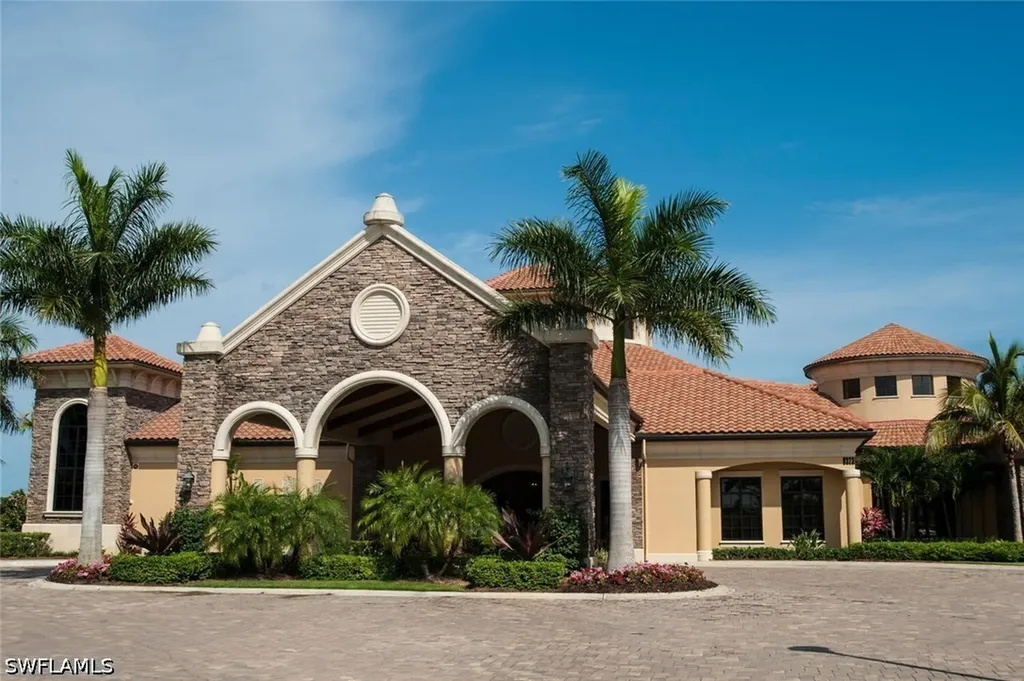9731 Acqua Court Naples FL 34113