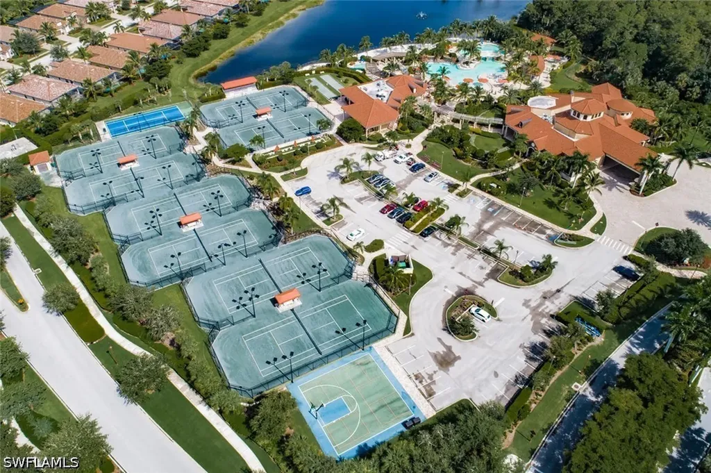 9731 Acqua Court Naples FL 34113