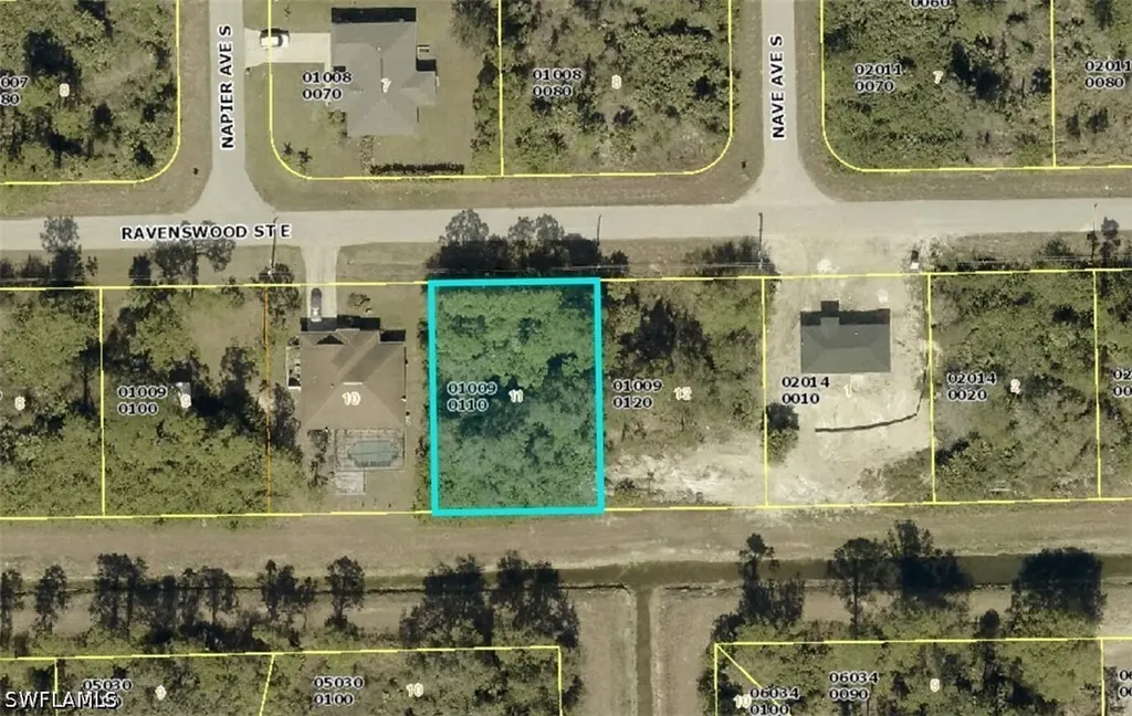 1128 Ravenswood Street E Lehigh Acres FL 33974