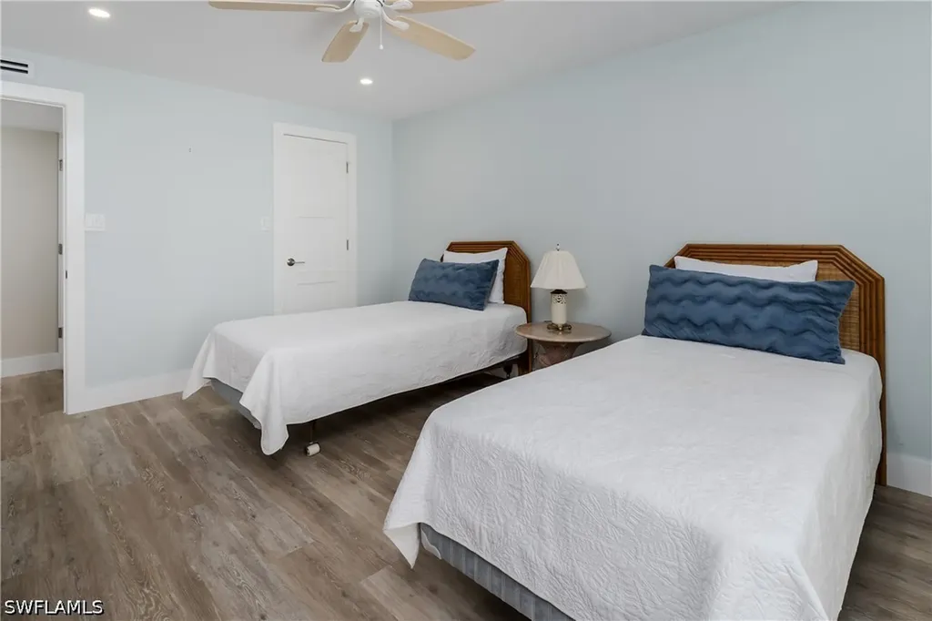 3450 Gulf Shore Boulevard N Naples FL 34103