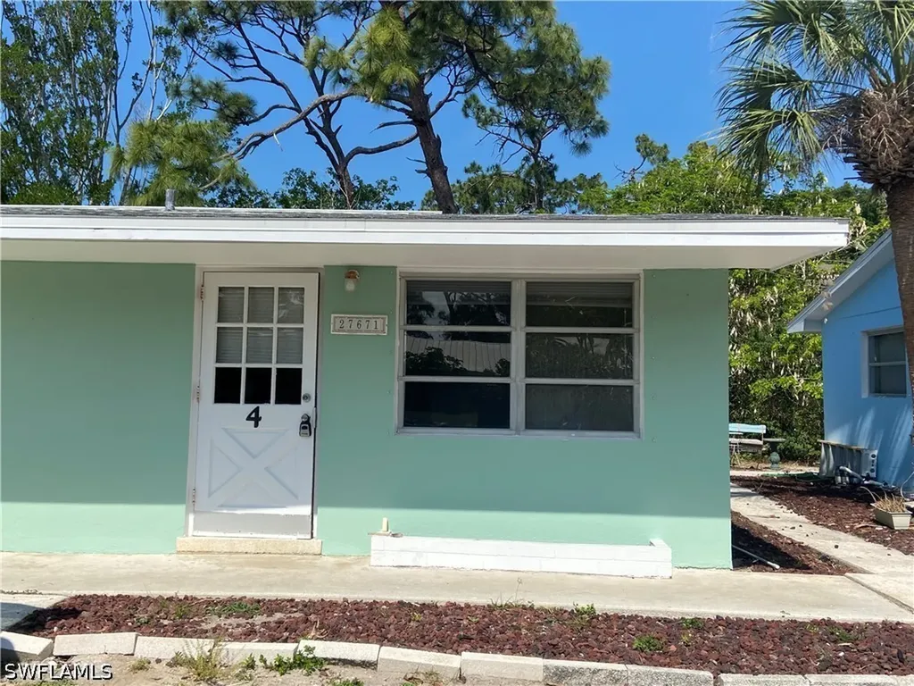 27671 Okeana Street Bonita Springs FL 34134