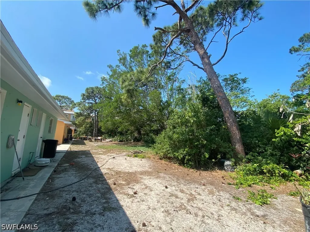 27671 Okeana Street Bonita Springs FL 34134