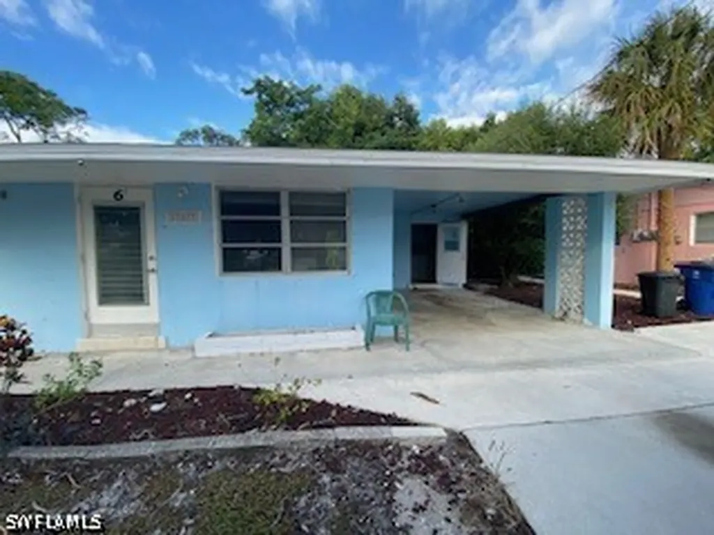 27671 Okeana Street Bonita Springs FL 34134