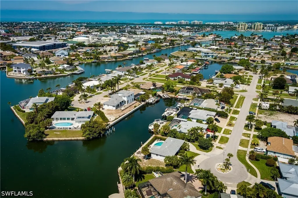 756 Apple Court Marco Island FL 34145