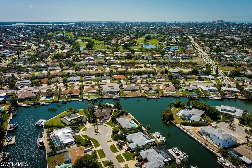 756 Apple Court Marco Island FL 34145