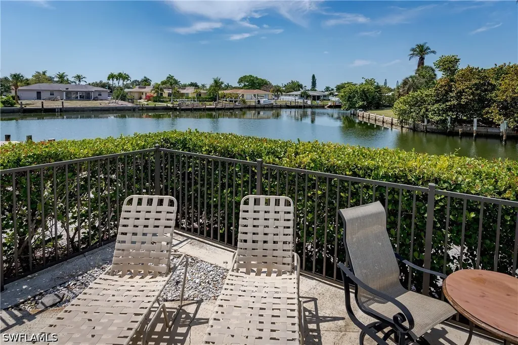 756 Apple Court Marco Island FL 34145