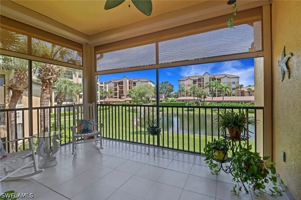 184 Vintage Circle Naples FL 34119