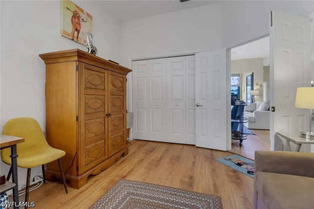 184 Vintage Circle Naples FL 34119