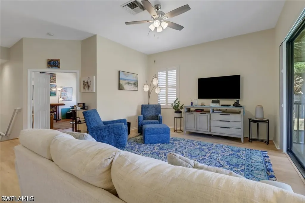 184 Vintage Circle Naples FL 34119