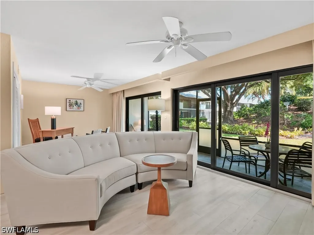 600 Neapolitan Way Naples FL 34103