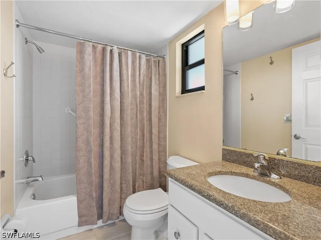 600 Neapolitan Way Naples FL 34103