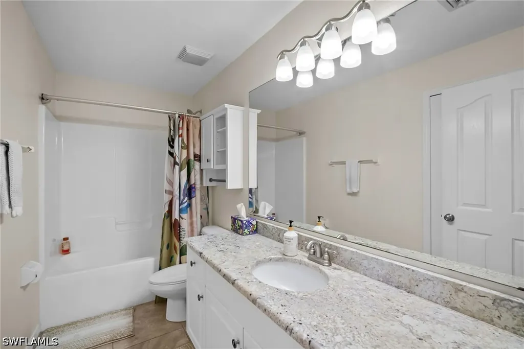 2905 NW 13th Street Cape Coral FL 33993