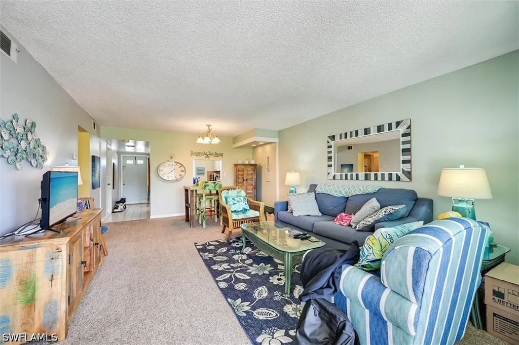 163 Palm Drive Naples FL 34112