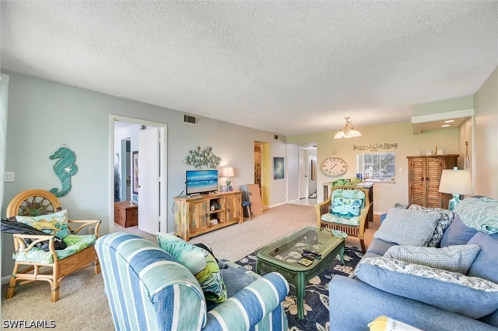 163 Palm Drive Naples FL 34112