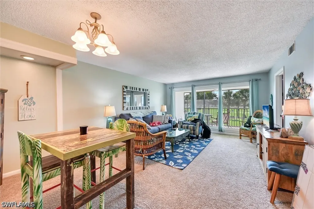 163 Palm Drive Naples FL 34112