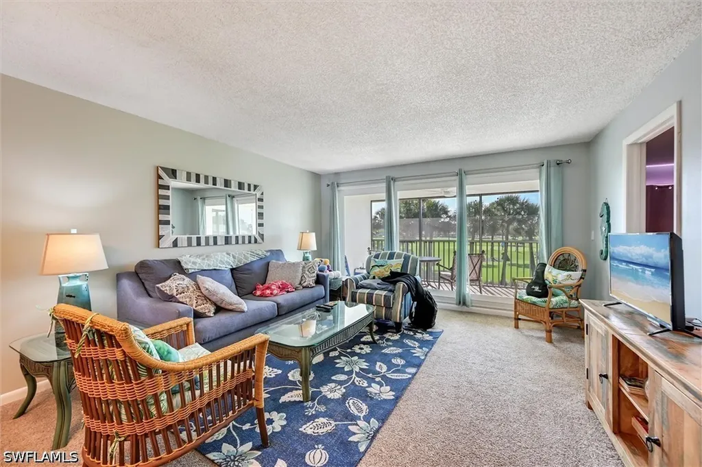 163 Palm Drive Naples FL 34112