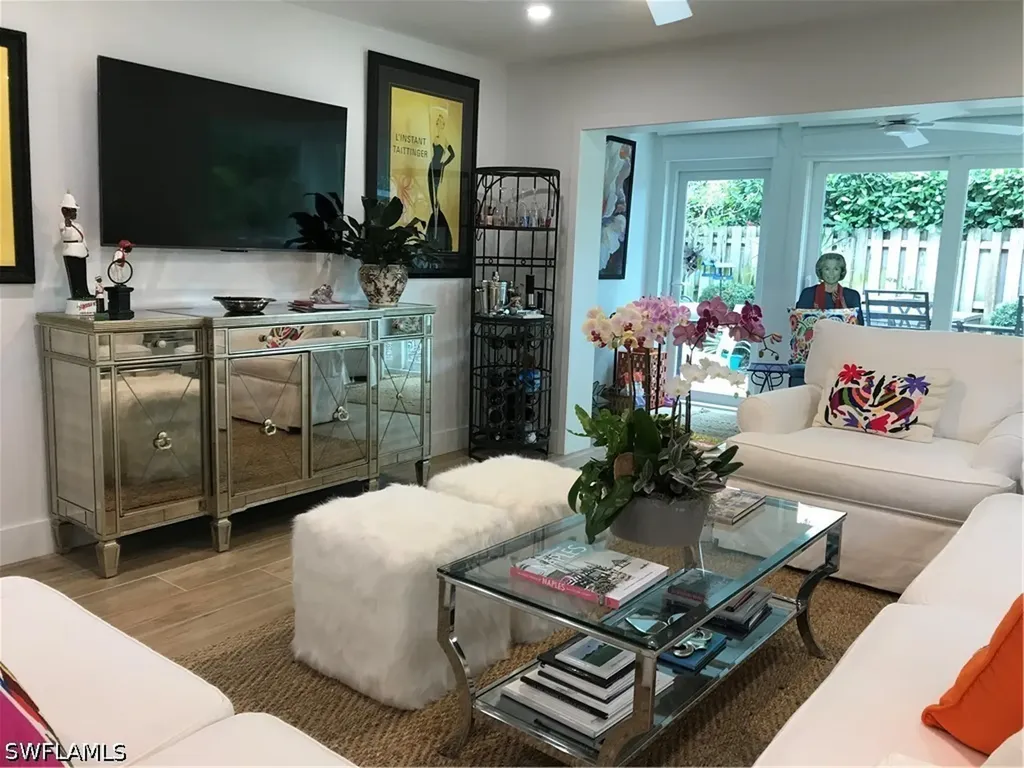 302 2nd Street S Naples FL 34102