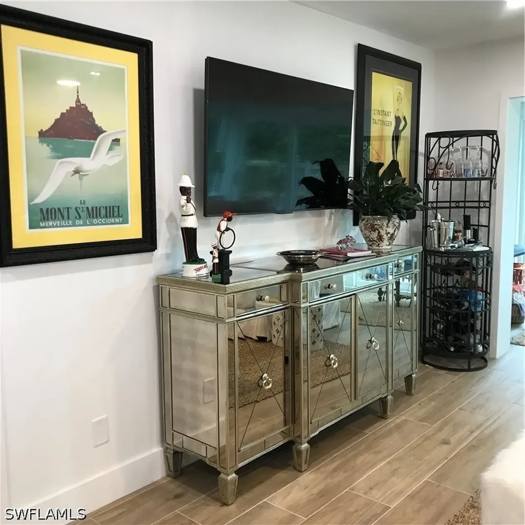 302 2nd Street S Naples FL 34102