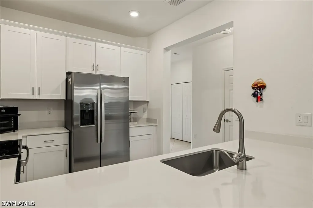 2934 Citrus Street Naples FL 34120