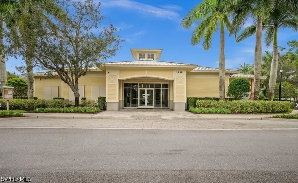 2934 Citrus Street Naples FL 34120